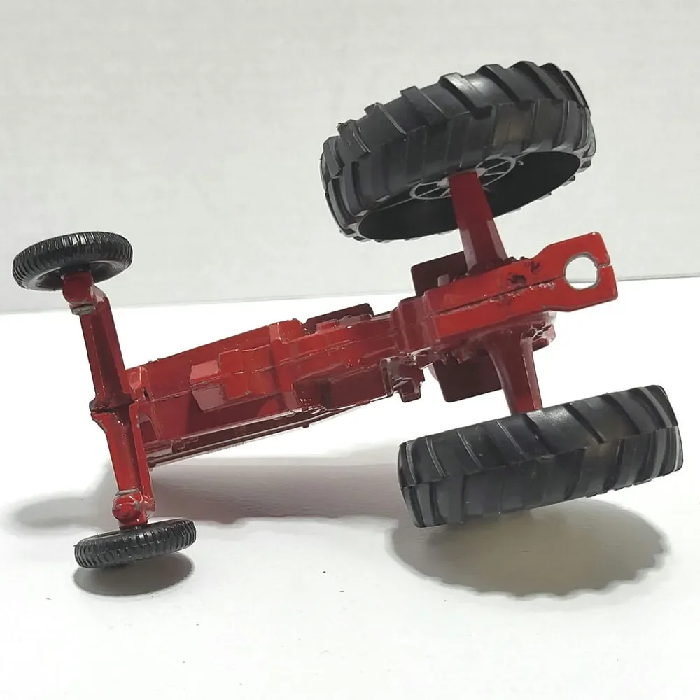 ERTL International Harvester Red Die‎ Cast Farm Tractor 1970s Vintage